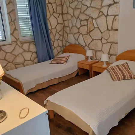 Suite Hvar Park Beach Villa, Hvar Ana & Nikola Villas - Sea View In Jelsa * Jelsa (Hvar)